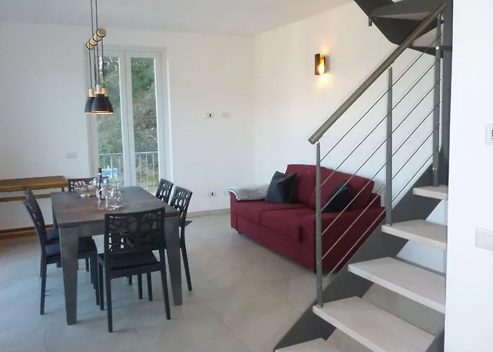 Apartment Casa Delle Palme Porto Valtravaglia